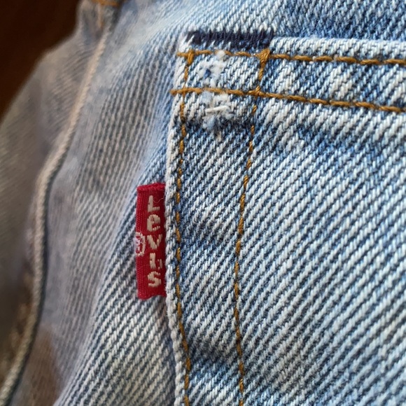 Levi’s Cut Off Shorts Sz  32 - Picture 5 of 9